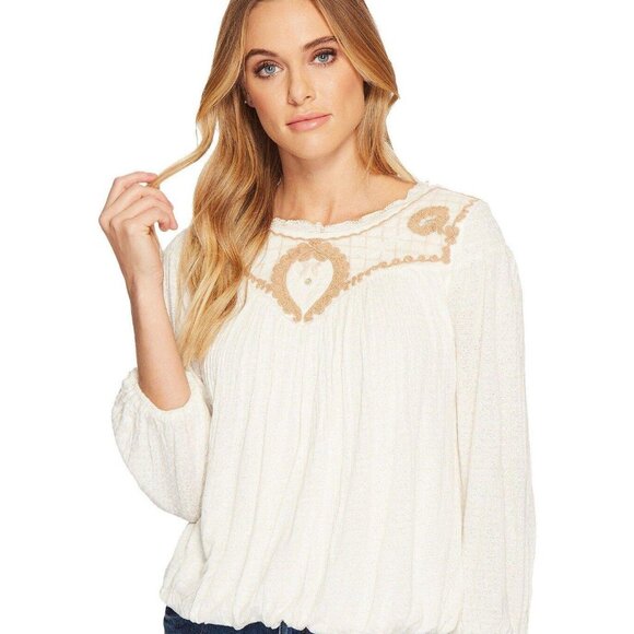 Free People Begonia Tee Embroidered Blouse Top Peasant Flowy Textured XS 220430 - Picture 4 of 9